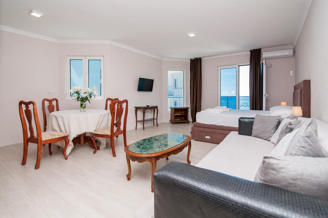 Open Sea Apartments Utjeha Esterno foto