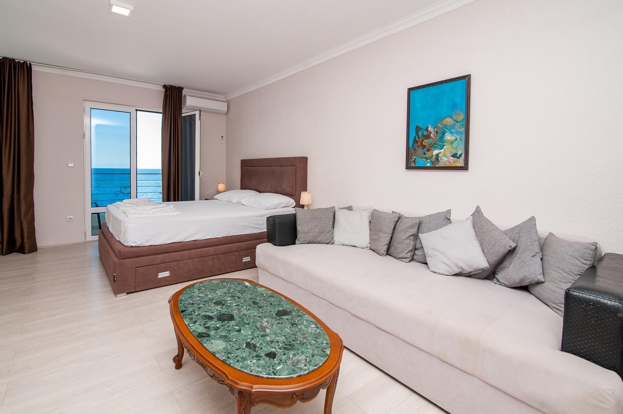 Open Sea Apartments Utjeha Esterno foto