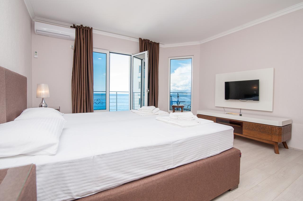 Open Sea Apartments Utjeha Esterno foto