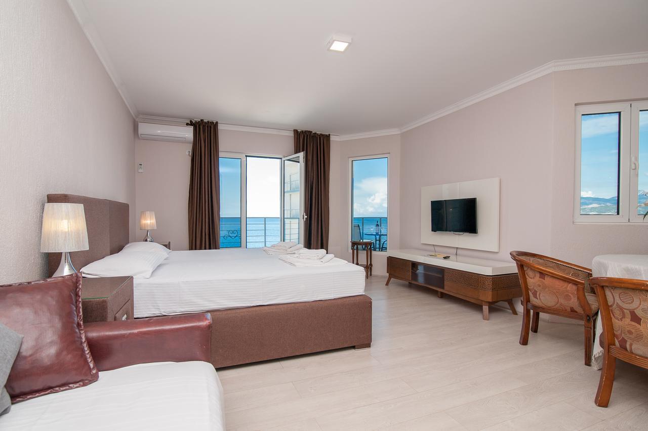 Open Sea Apartments Utjeha Esterno foto